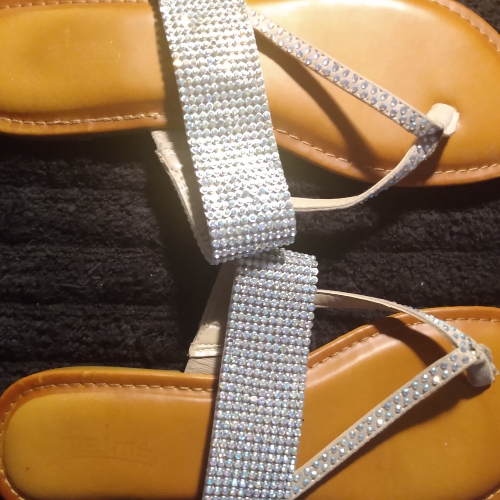 Sandals - Picture 6 of 8